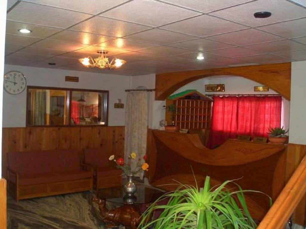 Hotel Kasturi Palace Darjeeling - Excellent Service Recommended ภายนอก รูปภาพ
