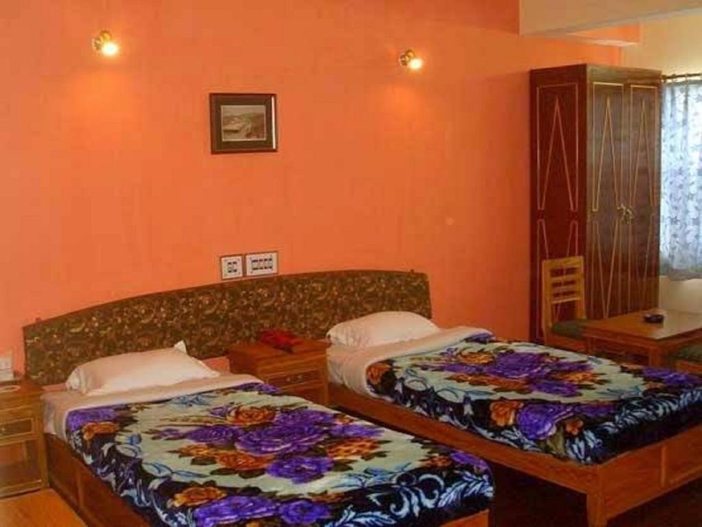 Hotel Kasturi Palace Darjeeling - Excellent Service Recommended ภายนอก รูปภาพ