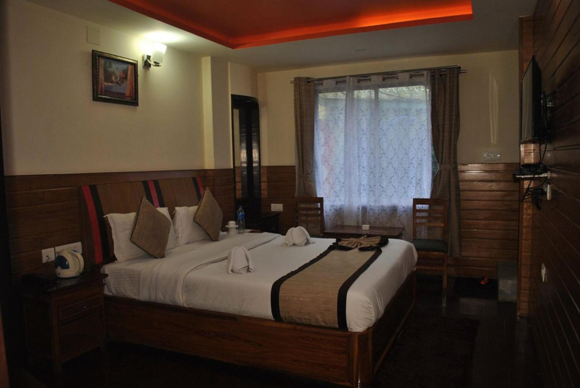 Hotel Kasturi Palace Darjeeling - Excellent Service Recommended ภายนอก รูปภาพ
